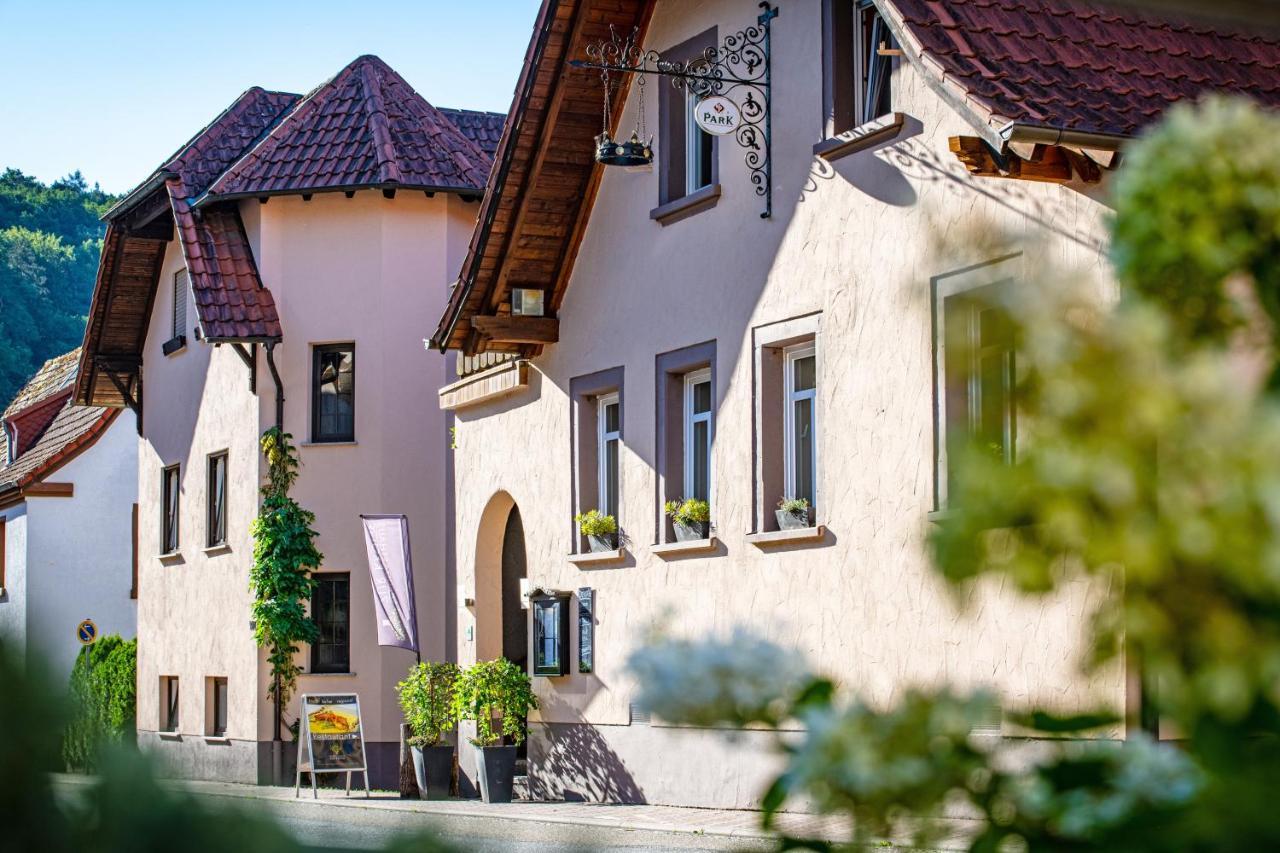 Landgasthaus & Hotel Zur Krone Дан Экстерьер фото